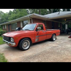 Meet your Posher, Skip